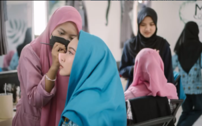 Kerja Sama dan Peluang Bisnis Melimpah di Jurusan Tata Kecantikan Kulit SMK Muhammadiyah 3 Gresik