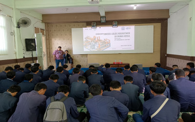 Workshop “Lolos Rekrutmen di Dunia Kerja” Bekali Alumni SMK Muhammadiyah 3 Gresik Hadapi Dunia Kerja